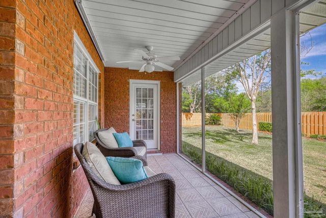 1648 Woodlawn Way, Gulf Breeze, FL 32563