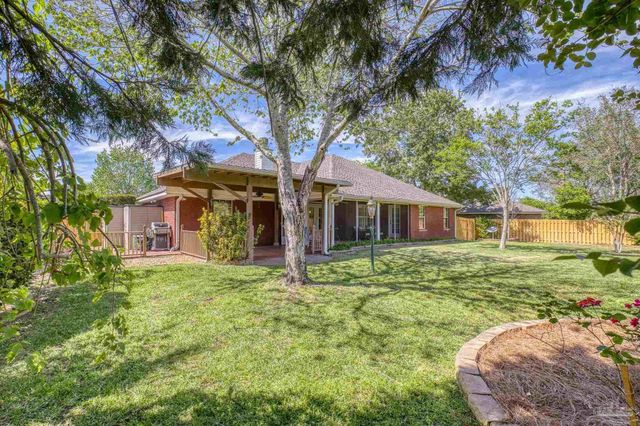 1648 Woodlawn Way, Gulf Breeze, FL 32563