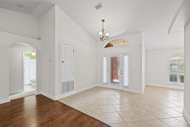 1648 Woodlawn Way, Gulf Breeze, FL 32563