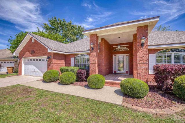 1648 Woodlawn Way, Gulf Breeze, FL 32563
