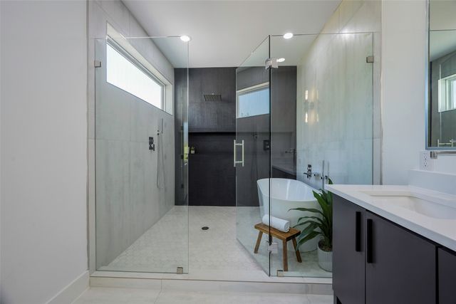 459 Hart Street, Dallas, TX 75203