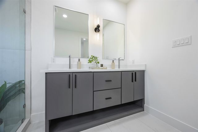 459 Hart Street, Dallas, TX 75203