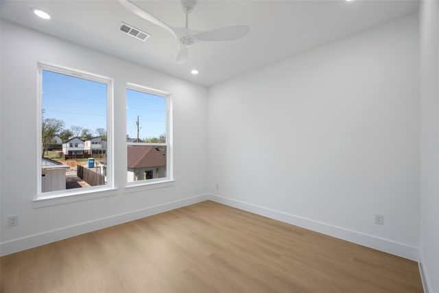 459 Hart Street, Dallas, TX 75203