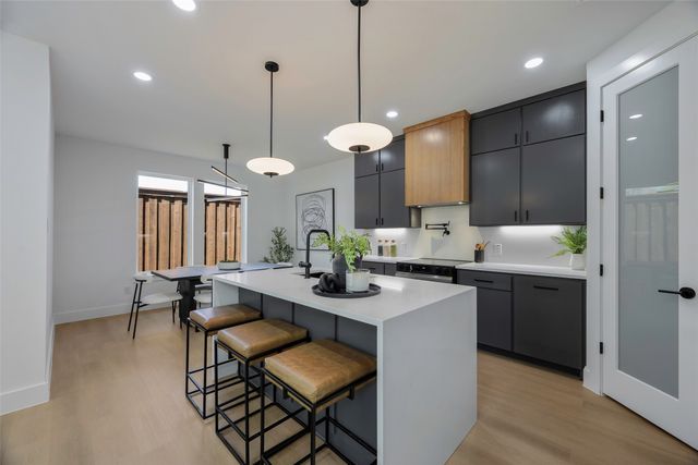 459 Hart Street, Dallas, TX 75203