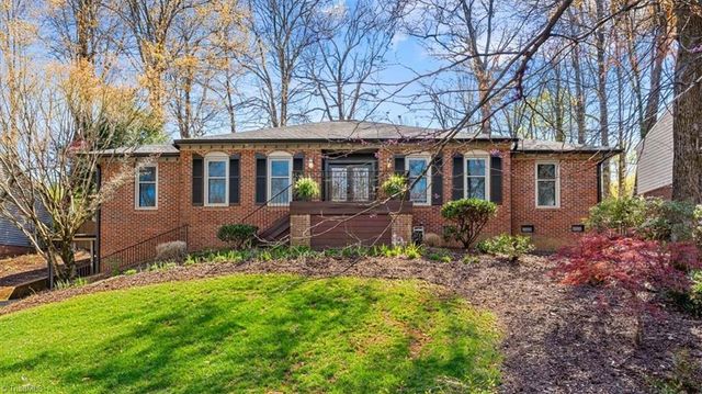 4709 Horseshoe Lane, Greensboro, NC 27410