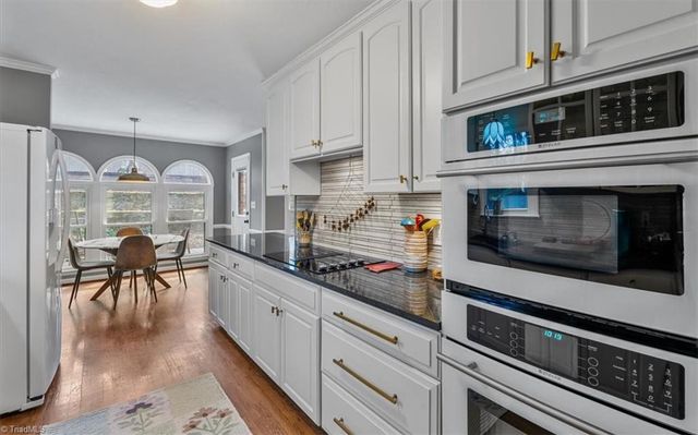 4709 Horseshoe Lane, Greensboro, NC 27410