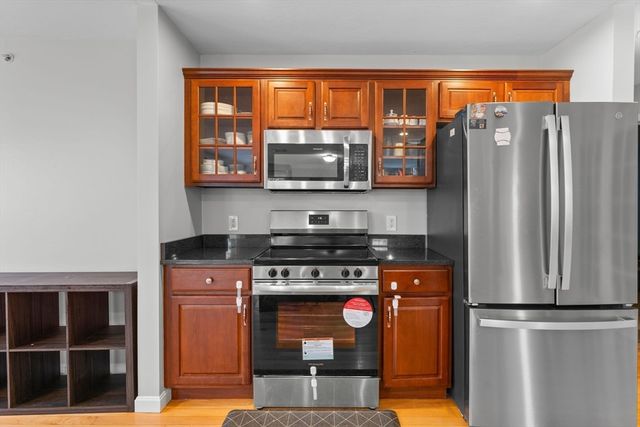717 Hampton Way 717, Abington, MA 02351