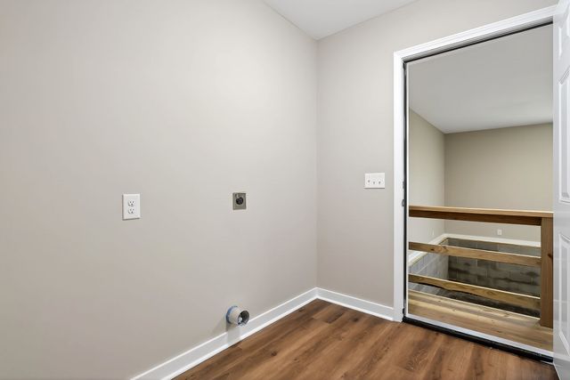 1621 Mike Muncey Rd, Mcminnville, TN 37110