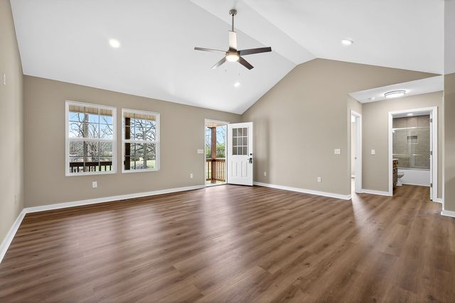 1621 Mike Muncey Rd, Mcminnville, TN 37110