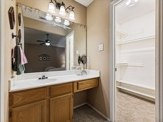 4909 Prairie Creek Trail, Fort Worth, TX 76179