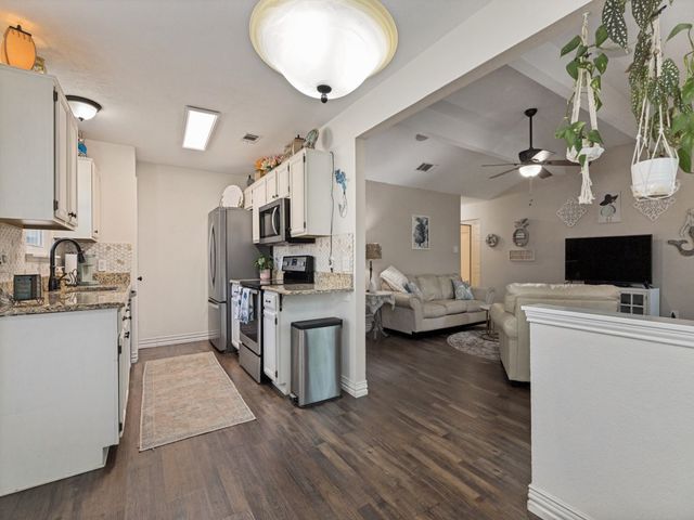 4909 Prairie Creek Trail, Fort Worth, TX 76179