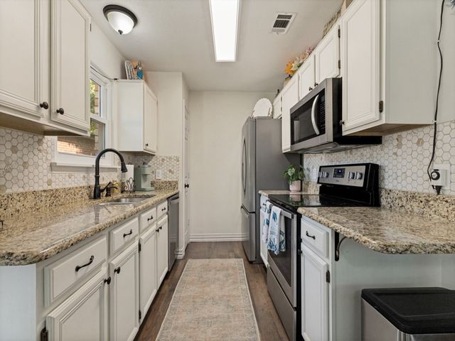 4909 Prairie Creek Trail, Fort Worth, TX 76179