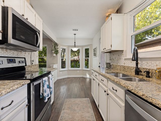 4909 Prairie Creek Trail, Fort Worth, TX 76179