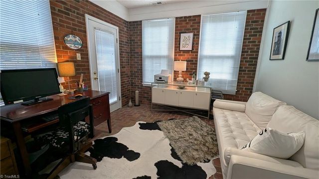 222 Shallowbrook Drive, Advance, NC 27006