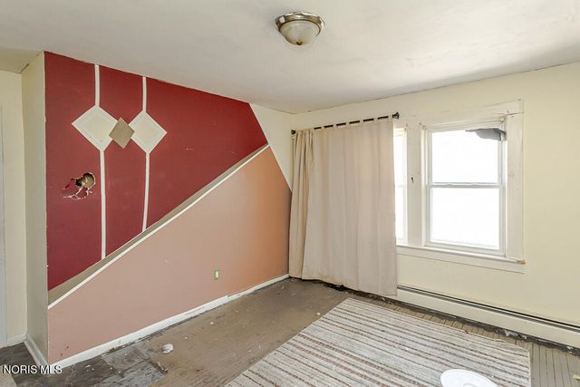 516 Geneva Avenue, Toledo, OH 43609