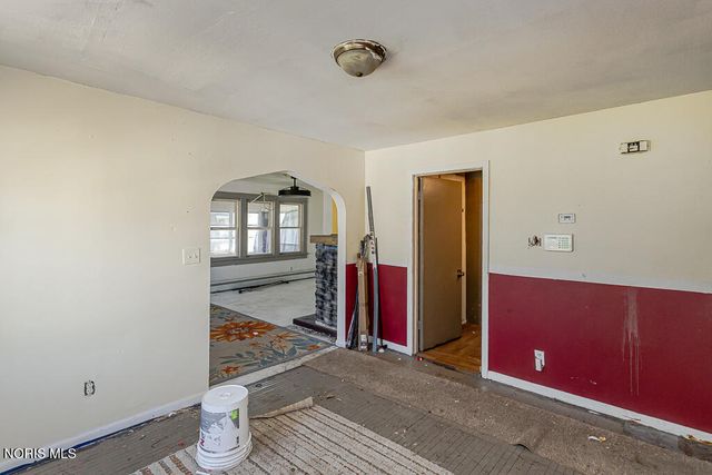 516 Geneva Avenue, Toledo, OH 43609