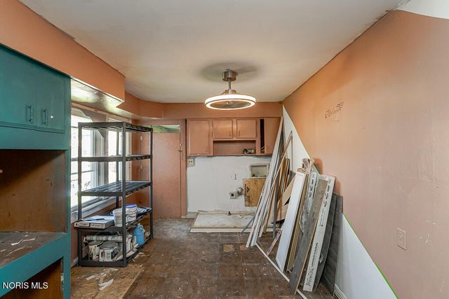 516 Geneva Avenue, Toledo, OH 43609