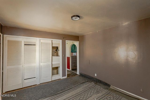 516 Geneva Avenue, Toledo, OH 43609