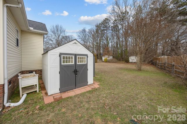 1547 Tammy Court, Kannapolis, NC 28083