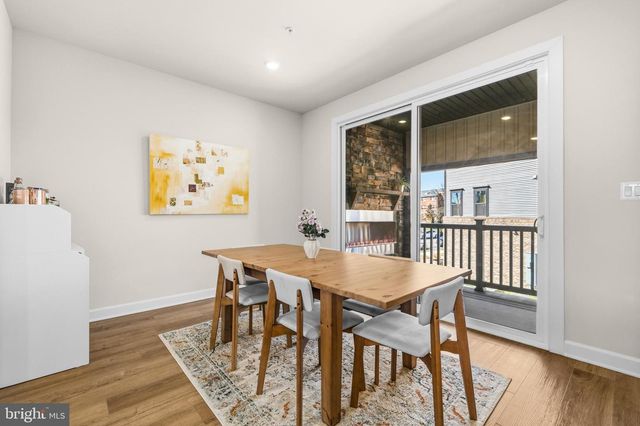 820 S GREENBRIER ST, Arlington, VA 22204