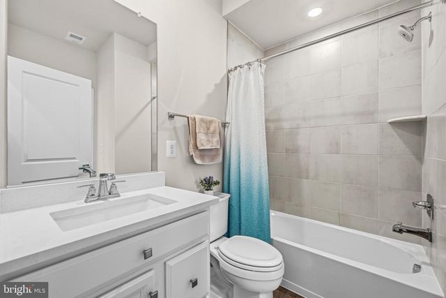 820 S GREENBRIER ST, Arlington, VA 22204