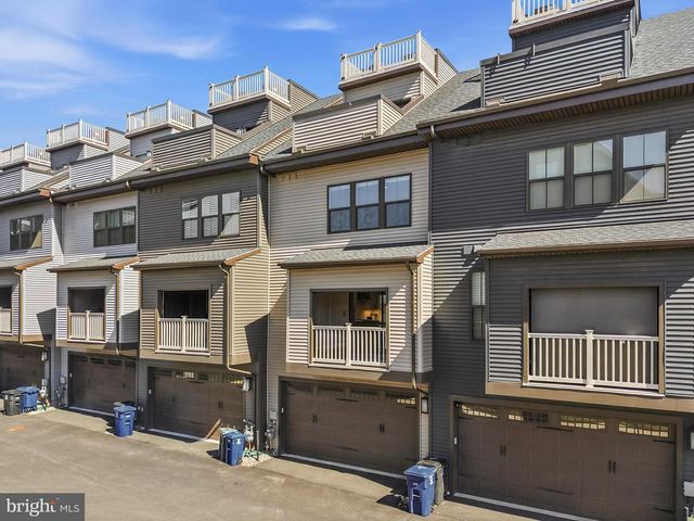 820 S GREENBRIER ST, Arlington, VA 22204