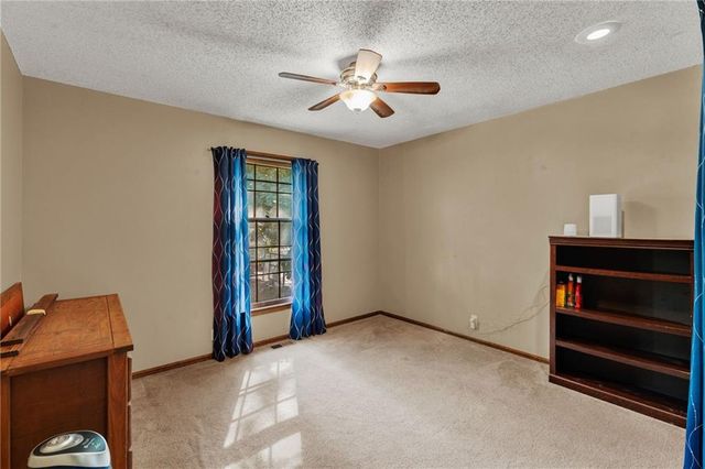 2556 Jasu Drive, Lawrence, KS 66046