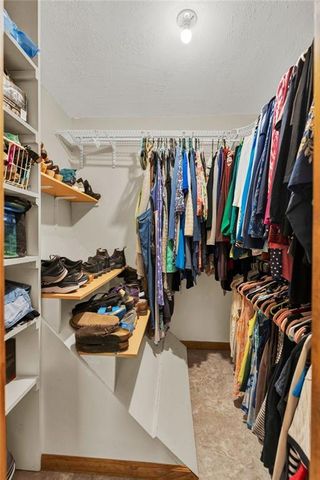 2556 Jasu Drive, Lawrence, KS 66046