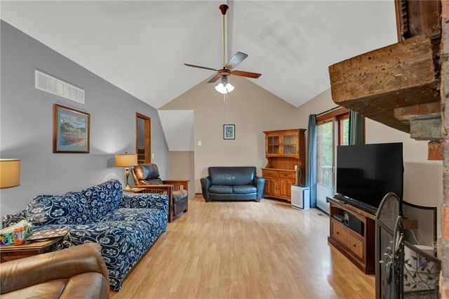 2556 Jasu Drive, Lawrence, KS 66046