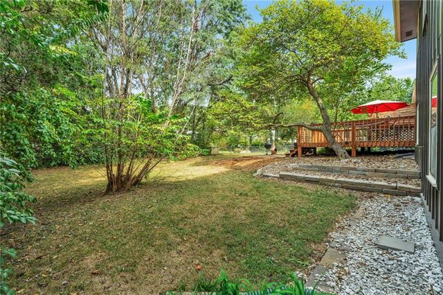 2556 Jasu Drive, Lawrence, KS 66046