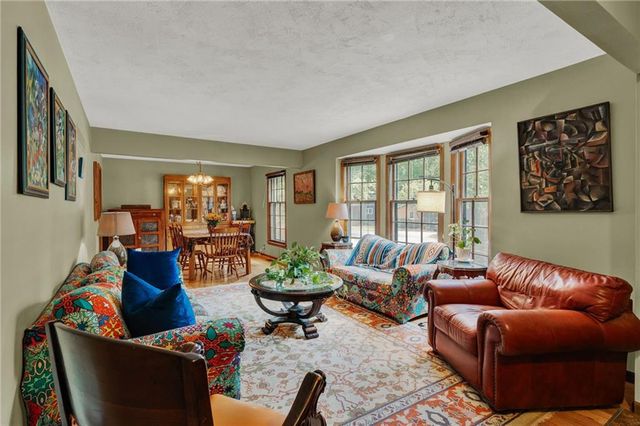 2556 Jasu Drive, Lawrence, KS 66046