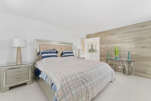 3730 Inverrary Drive 2l, Lauderhill, FL 33319