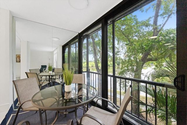 3730 Inverrary Drive 2l, Lauderhill, FL 33319