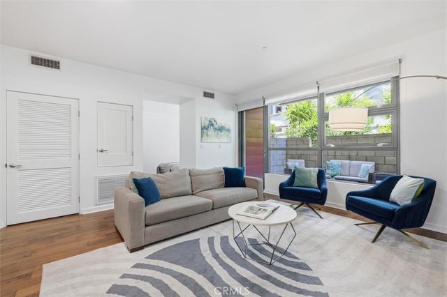 13045 Pacific Promenade 102, Playa Vista, CA 90094