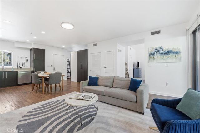 13045 Pacific Promenade 102, Playa Vista, CA 90094