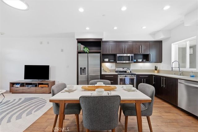 13045 Pacific Promenade 102, Playa Vista, CA 90094