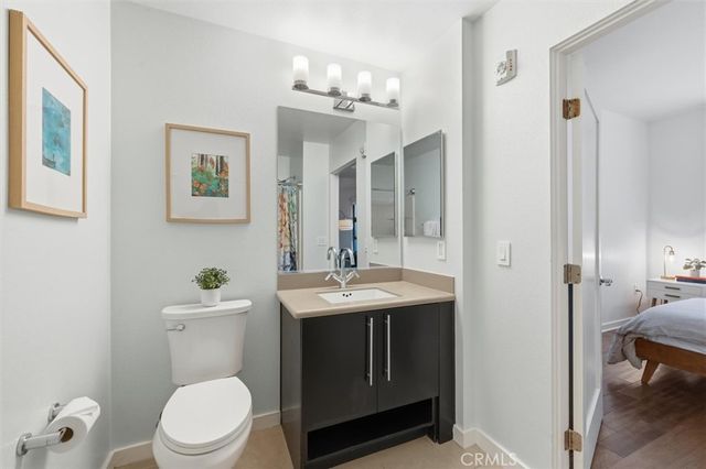 13045 Pacific Promenade 102, Playa Vista, CA 90094