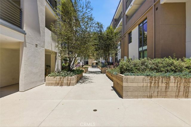 13045 Pacific Promenade 102, Playa Vista, CA 90094