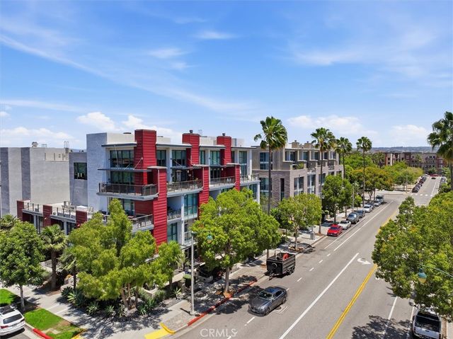 13045 Pacific Promenade 102, Playa Vista, CA 90094