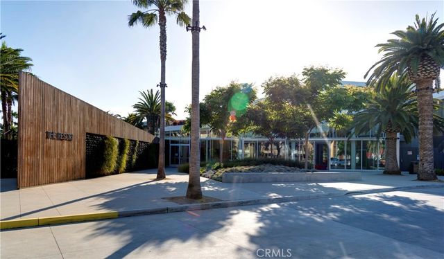 13045 Pacific Promenade 102, Playa Vista, CA 90094