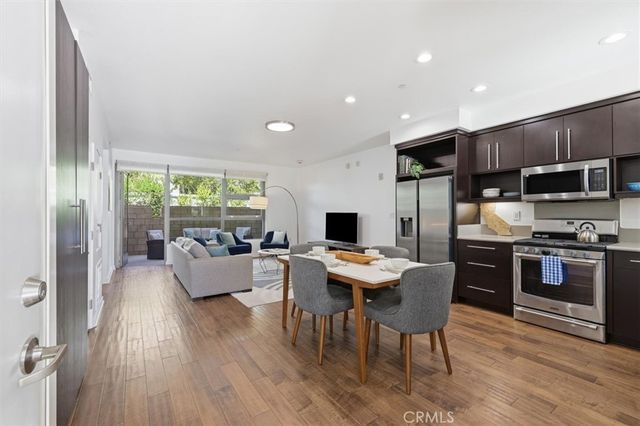 13045 Pacific Promenade 102, Playa Vista, CA 90094