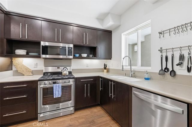 13045 Pacific Promenade 102, Playa Vista, CA 90094