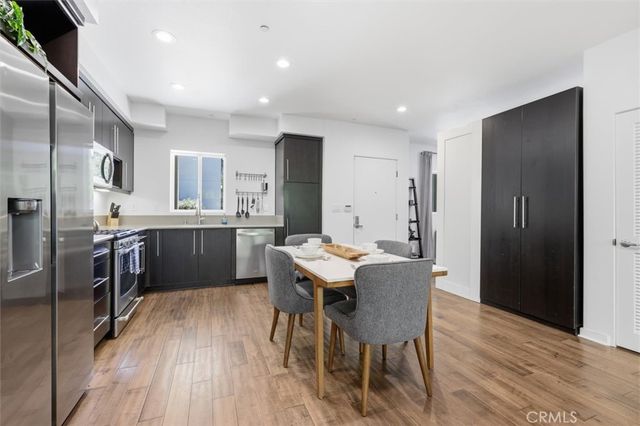 13045 Pacific Promenade 102, Playa Vista, CA 90094