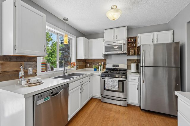 4128 New York Avenue, Eagan, MN 55123