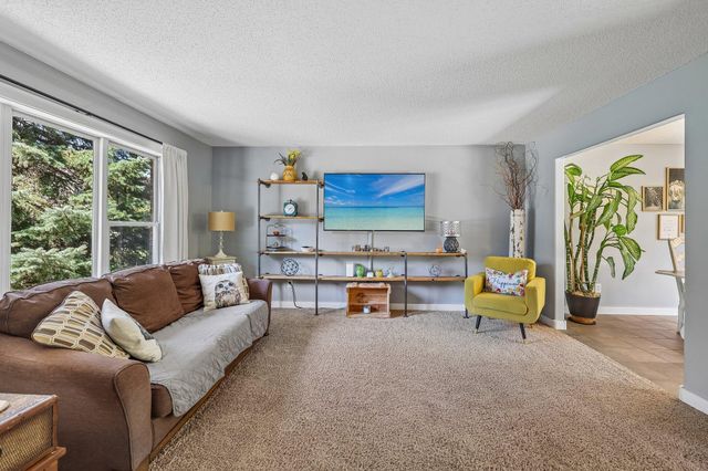 4128 New York Avenue, Eagan, MN 55123