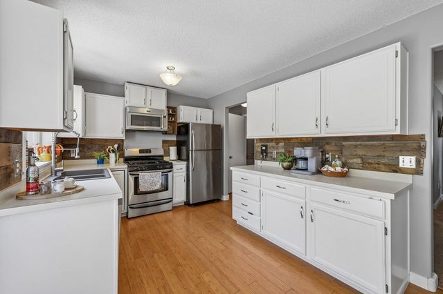 4128 New York Avenue, Eagan, MN 55123