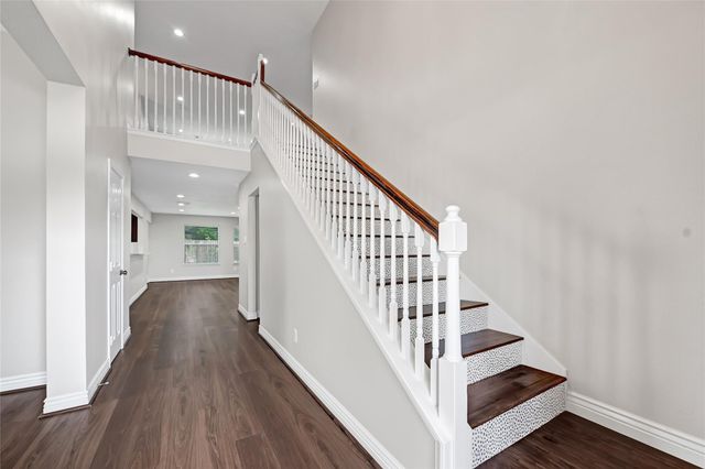 5914 Shadow Creek Court, Baytown, TX 77523