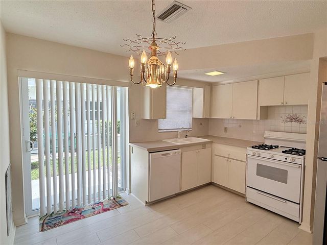7847 39TH TERRACE N, St Petersburg, FL 33709