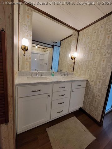 136 Wiseman Street, East Bank, WV 25067