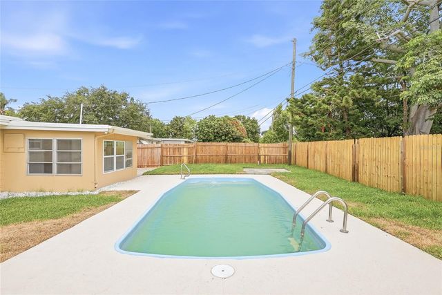 2048 HESS DRIVE, Holiday, FL 34691